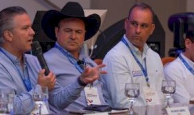 ABCZ leva conhecimento sobre melhoramento genético para a Convenção de Vendas da CRV Lagoa