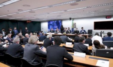 Em debate na Comissão de Agricultura, Haddad ameaça bancada com cortes de emendas e de recursos para o Plano Safra