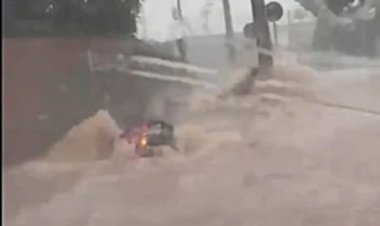 Temporal em Jataí arrasta veículo, alaga ruas e atinge unidade de saúde; veja vídeo