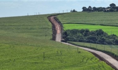 Paraná investe R$ 3,5 bilhões no escoamento da zona rural