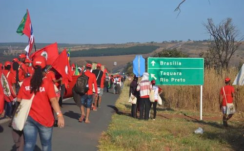 Senador acusa MST de planejar invasões com apoio do governo durante “Abril Vermelho”