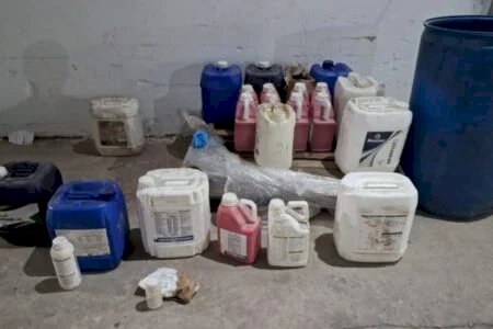 Agrotóxicos ilegais são encontrados durante operação da PF em Goiás e no Distrito Federal