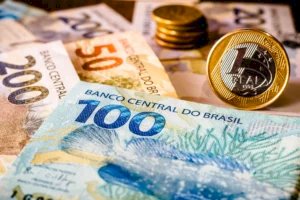 Distribuidores criticam ‘pacotão de impostos’ do governo Lula