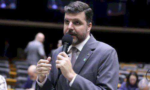 “Nenhum imposto a mais será aceito”, diz Lupion após Câmara aprovar urgência para derrubar aumento do IOF