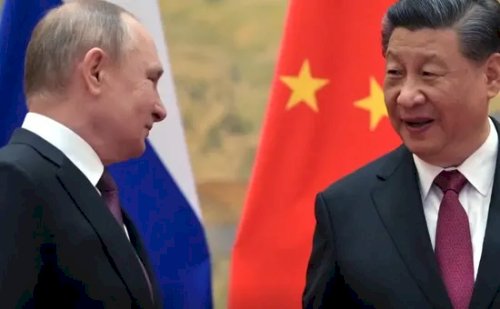 China desafia EUA e lança proposta de nova ordem mundial ao lado de Rússia e Índia