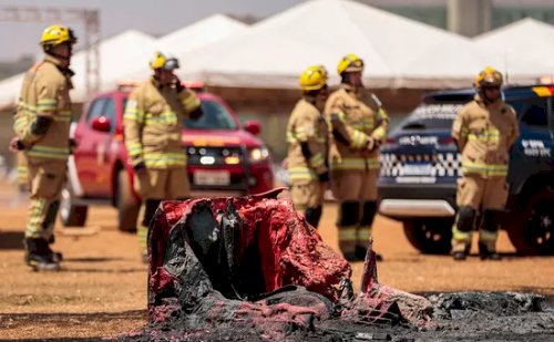 Tensão em Brasília: Embaixada dos EUA ameaça Moraes e incêndio atinge banheiros na Esplanada