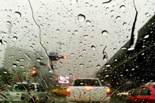 Chuva e temporais marcam o Sul e parte do Centro-Oeste; Sudeste enfrenta calorão