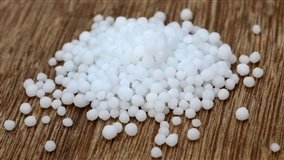 Queda da ureia traz alívio parcial