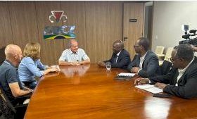ABCZ recebe comitiva da Tanzânia e avança em parceria internacional
