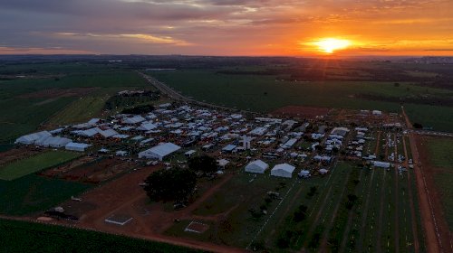 Tecnoshow Comigo 2025: mesmo com ano desafiador, produtor rural marca presença e busca conhecimento