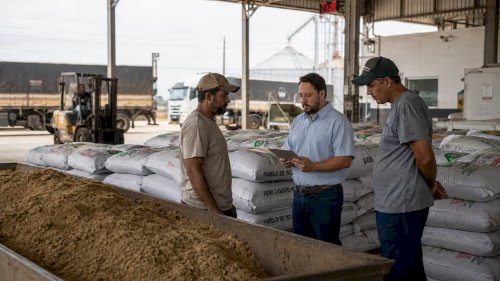 O alerta climático no Corn Belt e o fôlego do farelo na manhã desta quarta-feira(17)