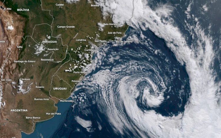 Semana tem ciclone, frente fria e chuva forte; veja a previsão do tempo