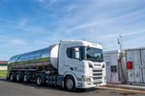 FrieslandCampina adota biometano de esterco para mover frota de caminhões de leite